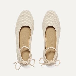 Rothy’s The Square Wrap Blanc Size 10